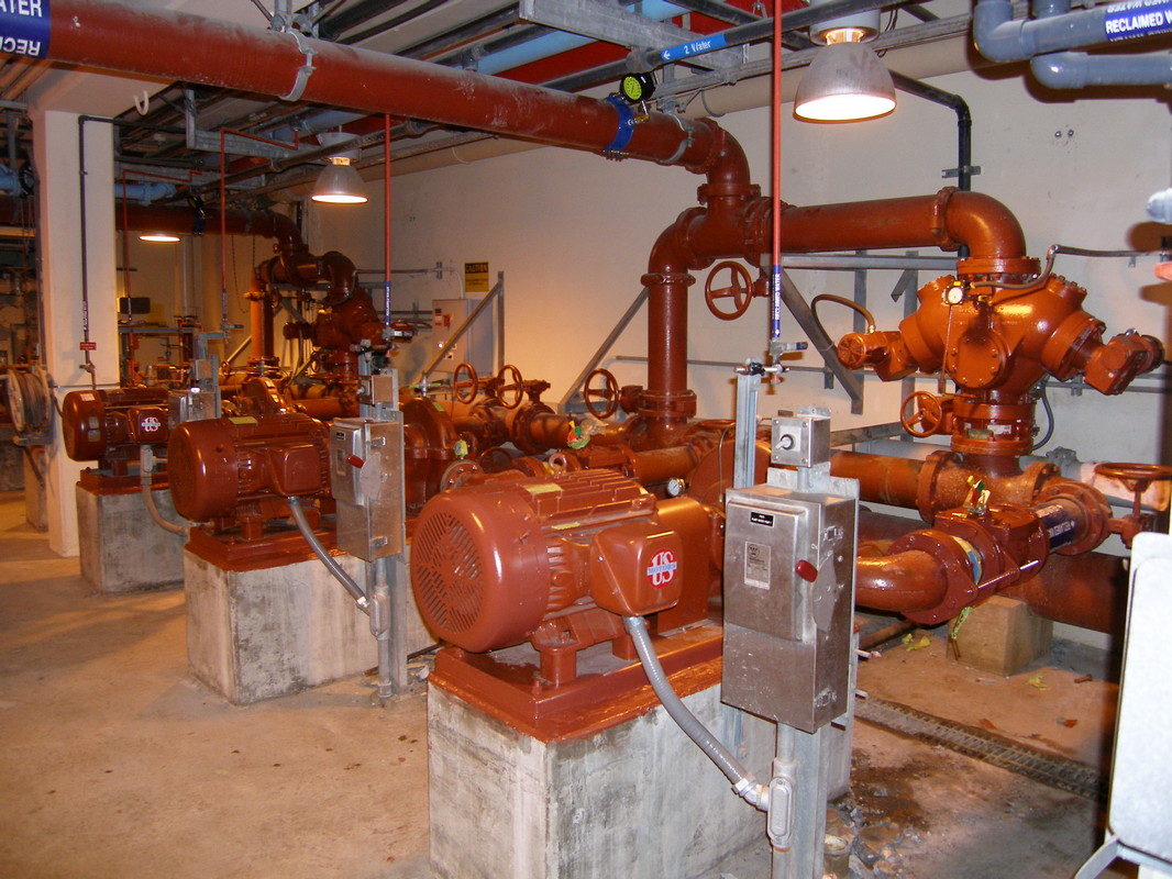 P7030242 Federal Pump